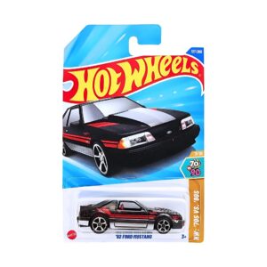 92 Ford Mustang (HYY68, 2025, Black)